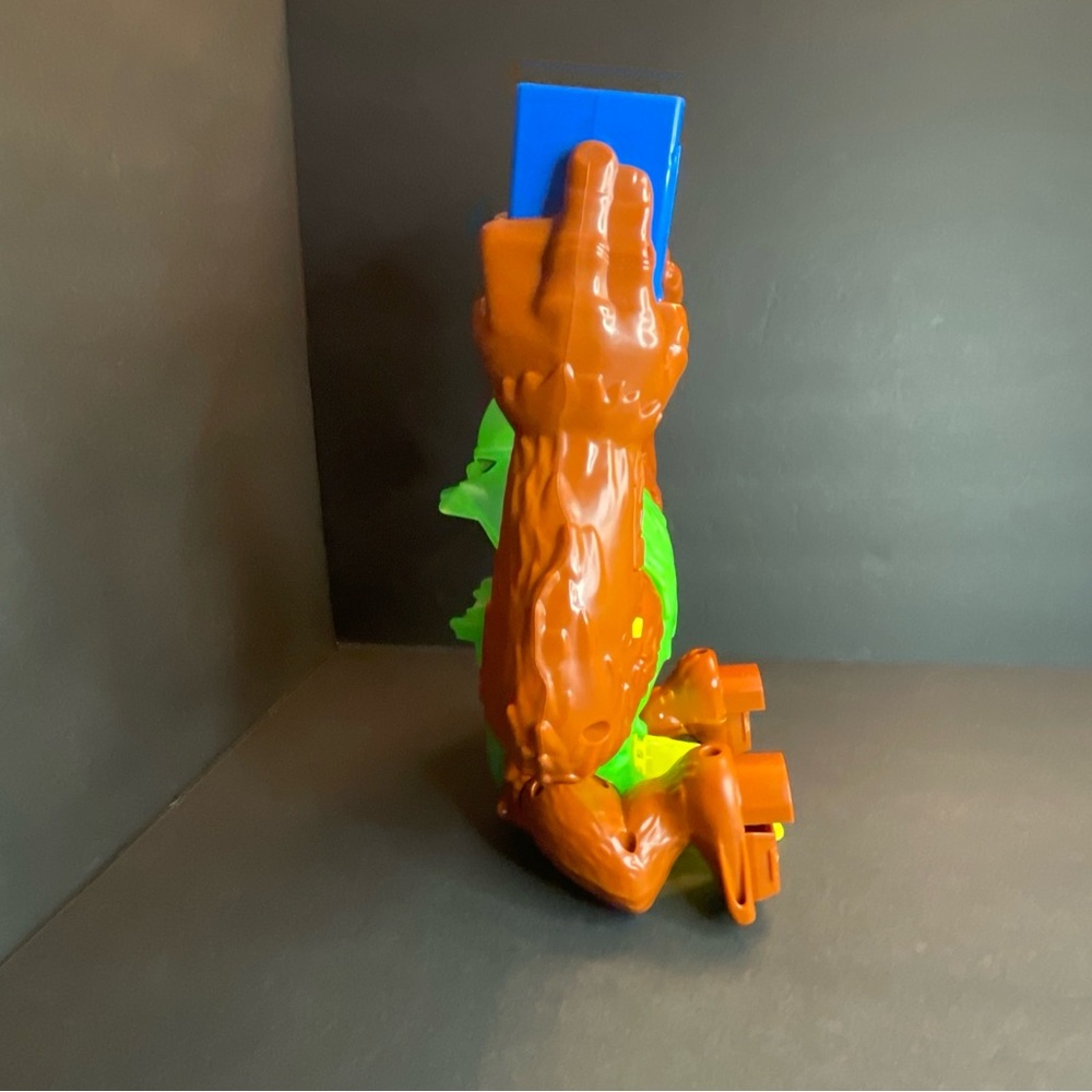 Hot Wheels Toxic Gorilla Bus Slam Action Figure Lights Sounds Gorilla WORKS - Picture 8 of 14